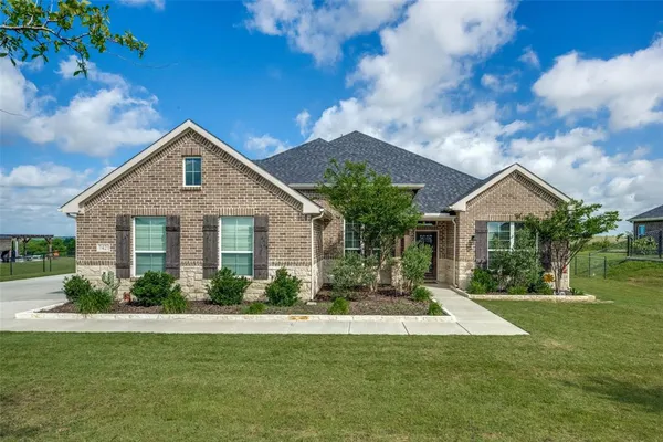 $569,000 | 7421 Autumn Grove Lane, Ponder, TX 76259
