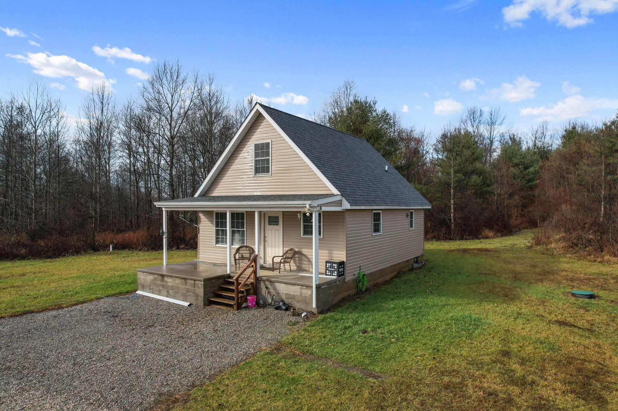 13747 Ash Road Newcomerstown, OH 43832 - Photo 5 of 36 4