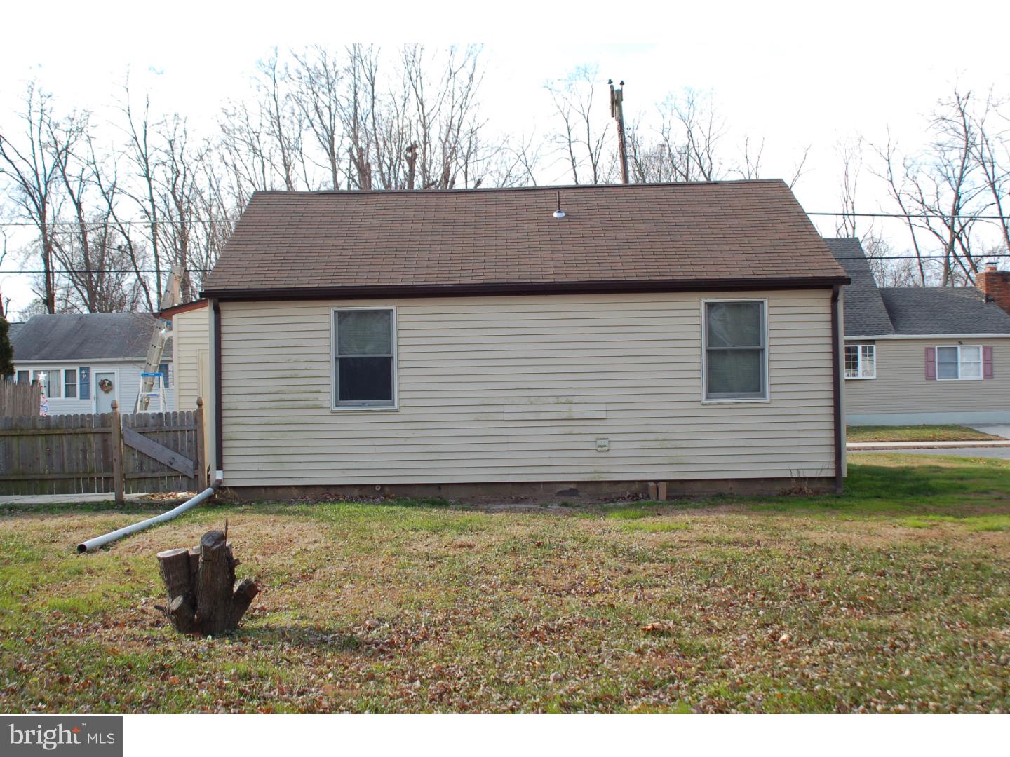 146 Harvard Road Pennsville, NJ 08070 - Photo 11 of 12 Exterior Back