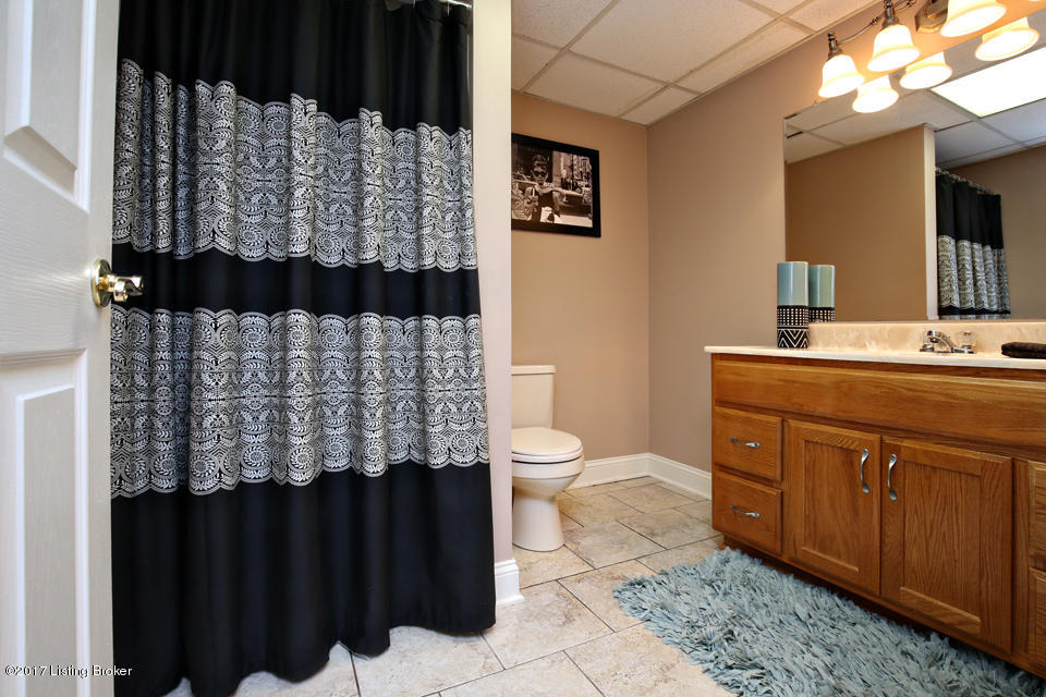 221 Rolling Rdg Lane Shepherdsville, KY 40165 - Photo 20 of 46 Walk in shower