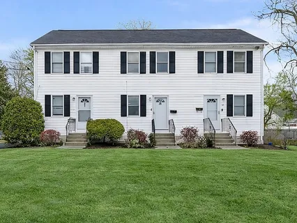 $309,000 | 35 Colonel Bell Drive, Unit 35, Brockton, MA 02301