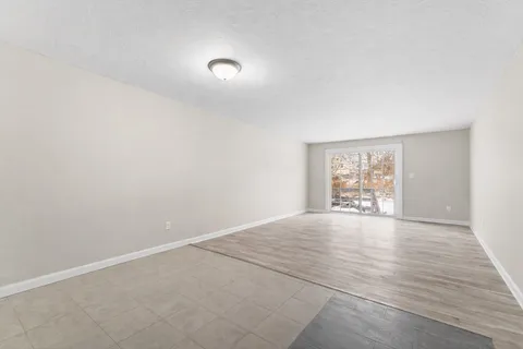 $309,000 | 35 Colonel Bell Drive, Unit 35, Brockton, MA 02301