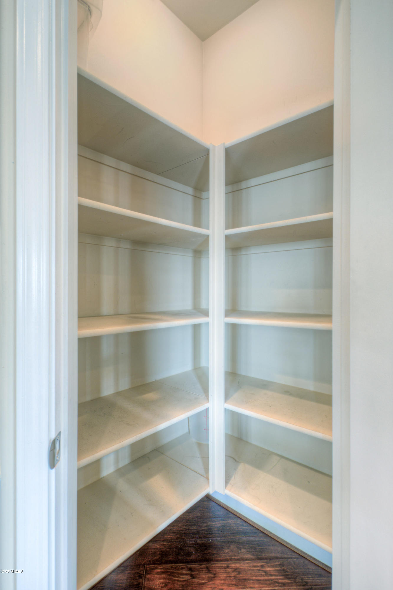 10757 North 74th Street, Unit 2004 Scottsdale, AZ 85260 - Photo 13 of 27 Pantry