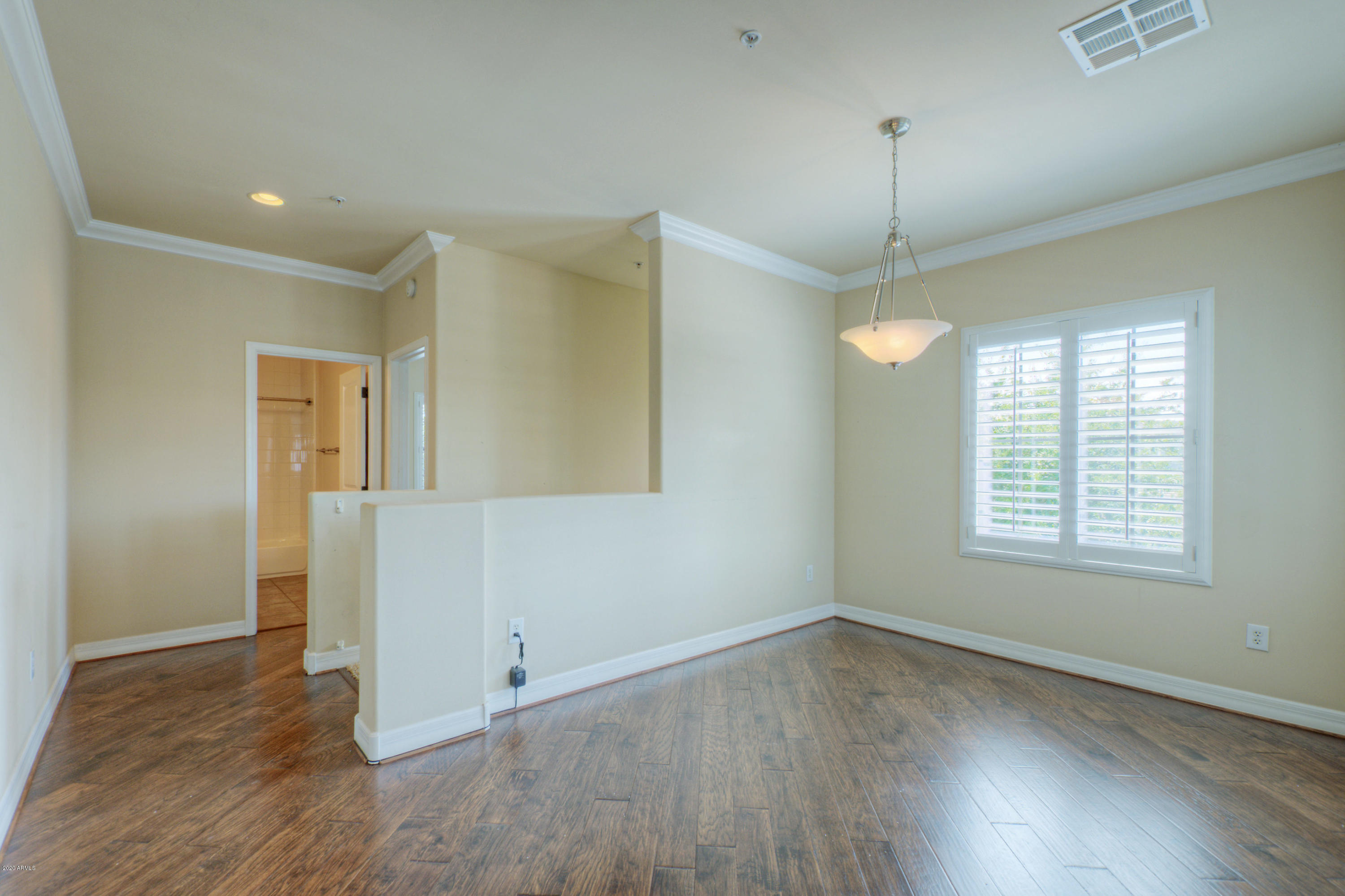 10757 North 74th Street, Unit 2004 Scottsdale, AZ 85260 - Photo 14 of 27 Dining Area