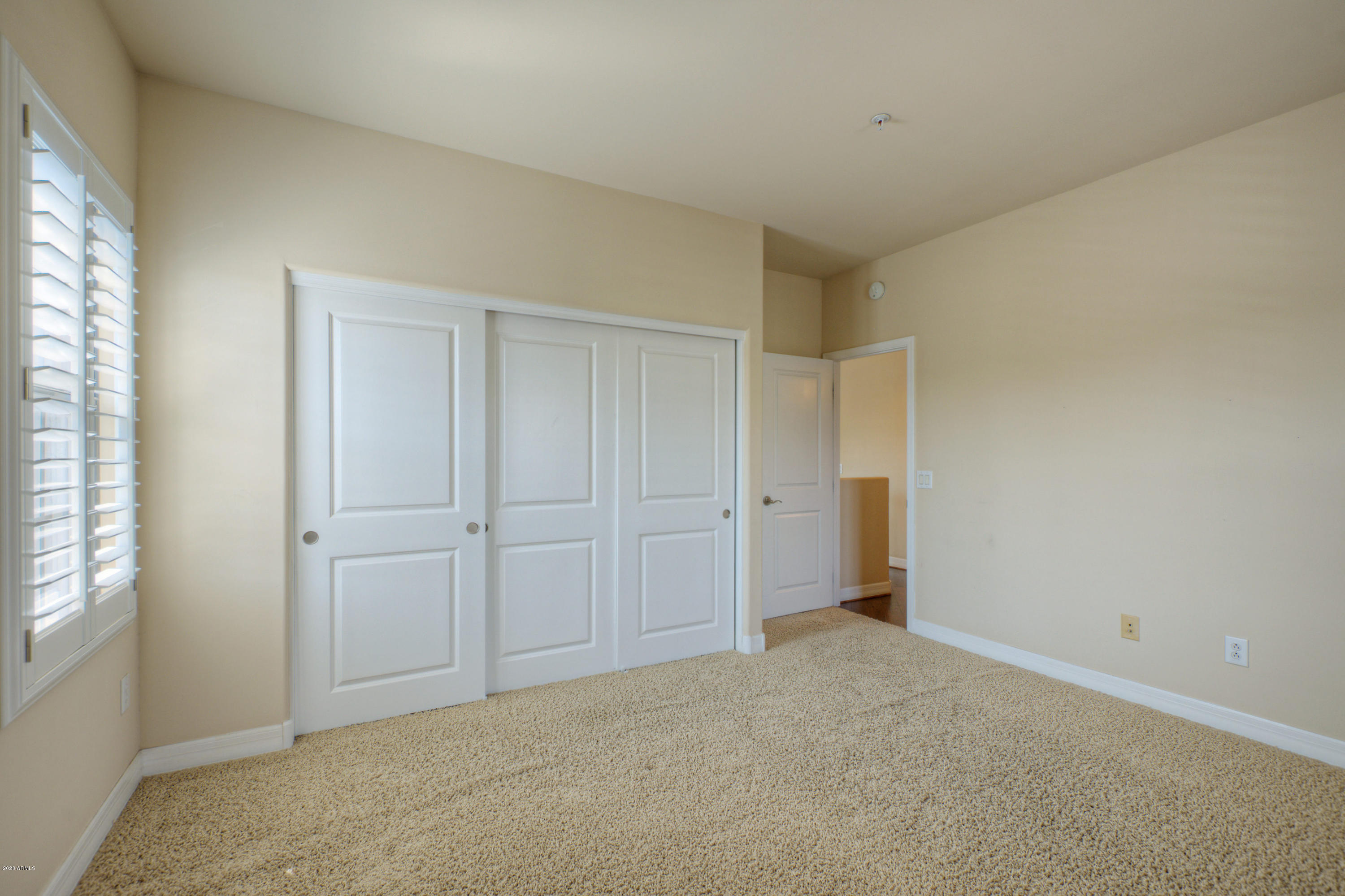 10757 North 74th Street, Unit 2004 Scottsdale, AZ 85260 - Photo 22 of 27 Guest Bedroom 1