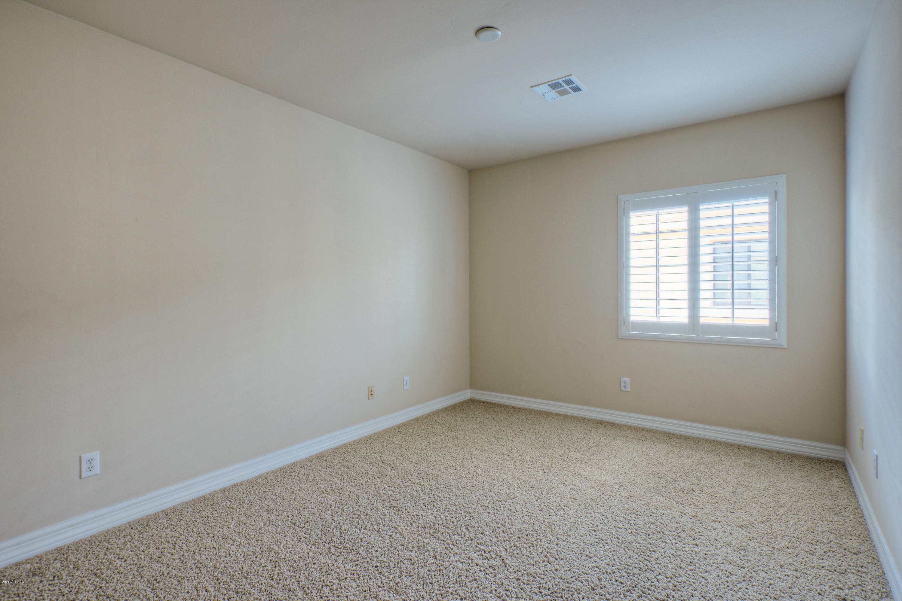 10757 North 74th Street, Unit 2004 Scottsdale, AZ 85260 - Photo 24 of 27 Guest bed #2