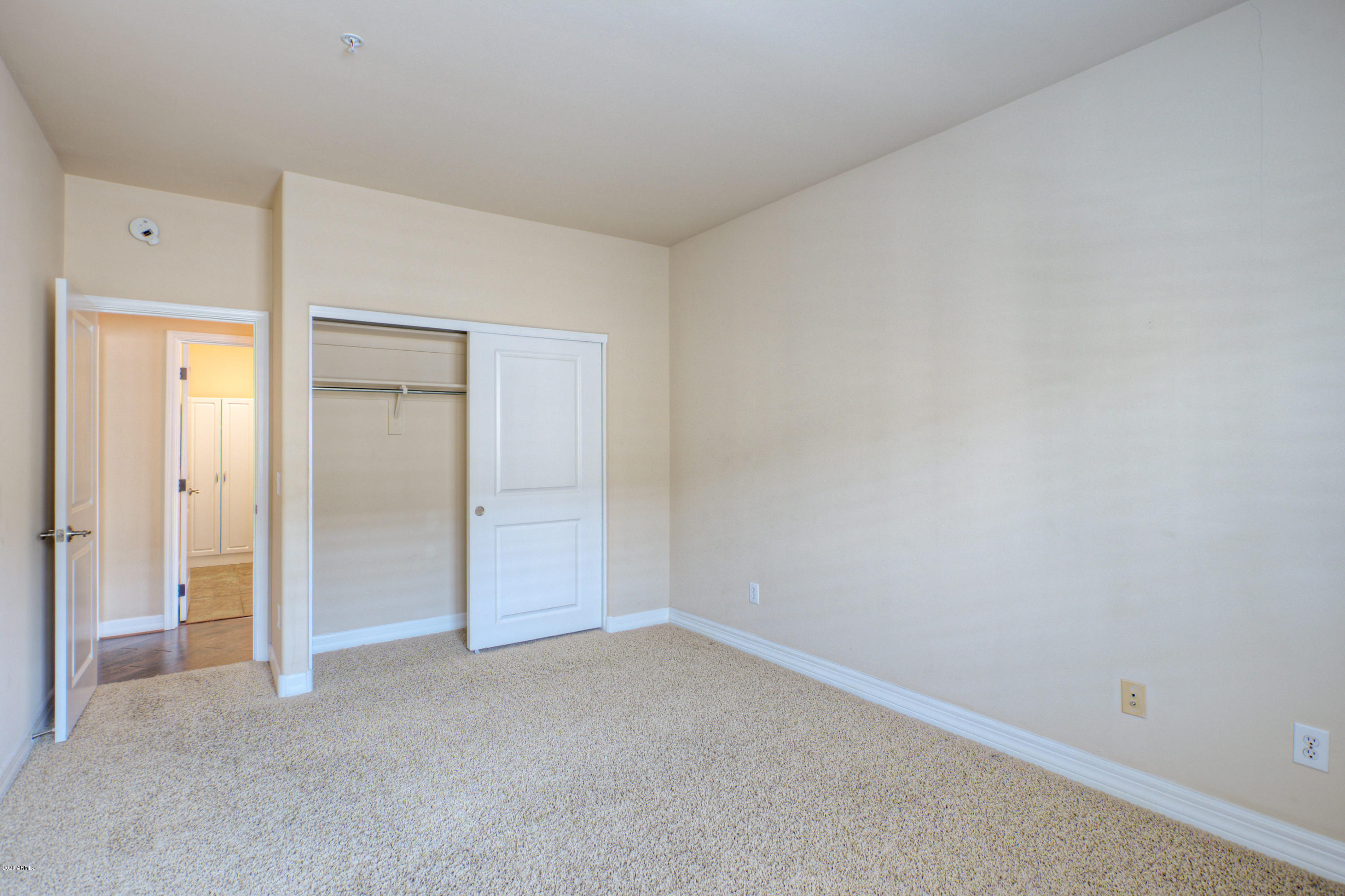 10757 North 74th Street, Unit 2004 Scottsdale, AZ 85260 - Photo 25 of 27 Guest bed #2