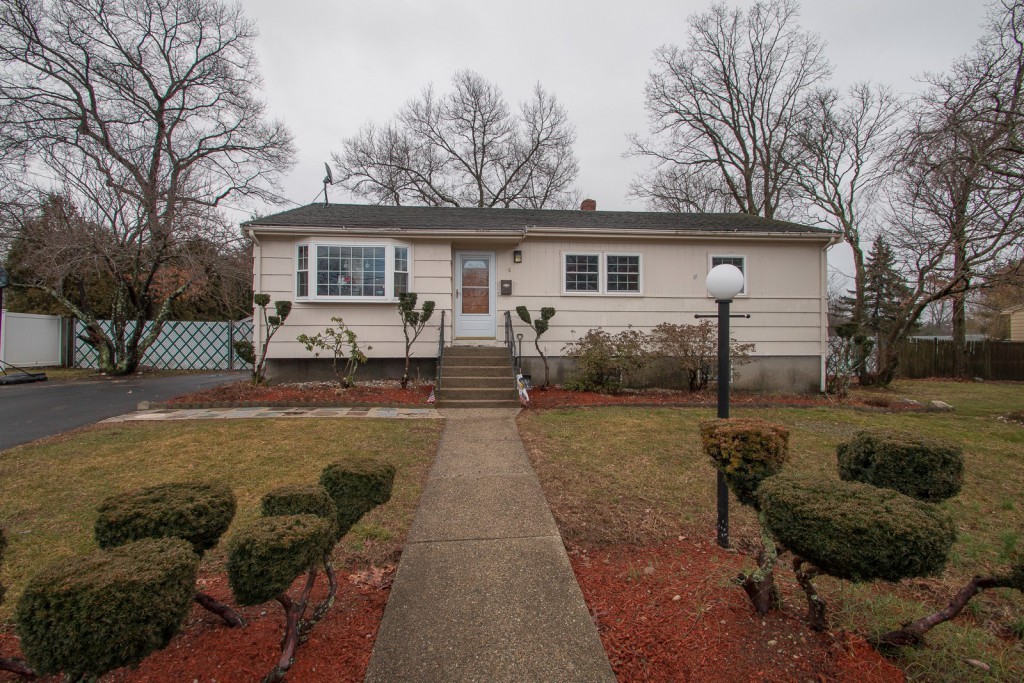 18 Michael Road Randolph, MA 02368 - Photo 1 of 30 Gallery Image 1