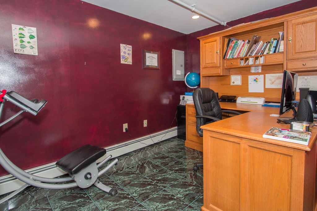 18 Michael Road Randolph, MA 02368 - Photo 18 of 30 Gallery Image 18