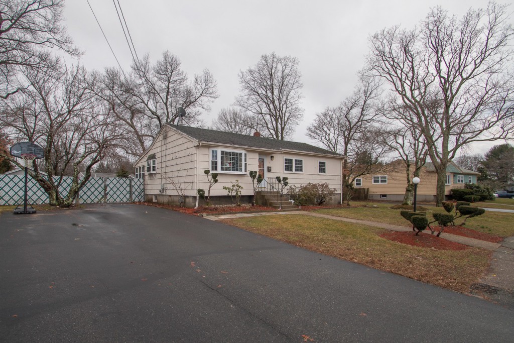18 Michael Road Randolph, MA 02368 - Photo 30 of 30 Gallery Image 30
