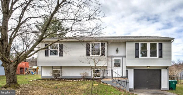 $374,900 | 532 Kingston Road, Harrisburg, PA 17112