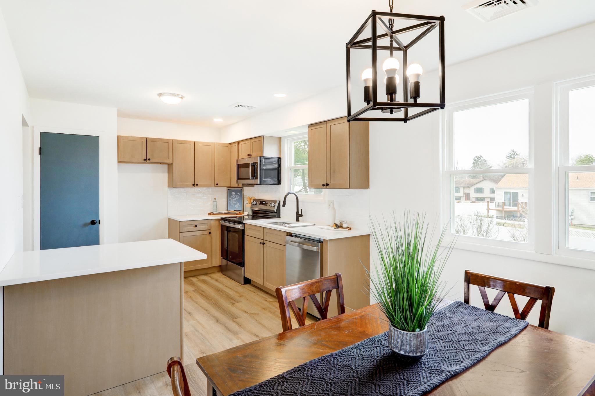 532 Kingston Road Harrisburg, PA 17112 - Photo 9 of 41