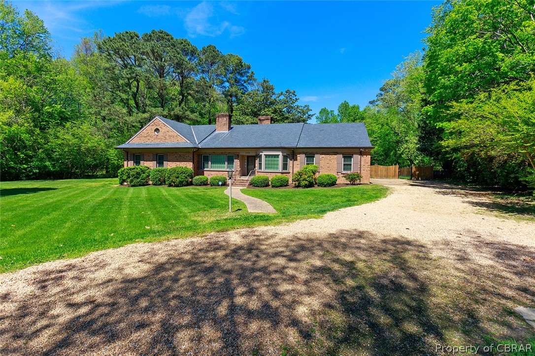 279 Colonial Trail East Surry, VA 23883 - Photo 2 of 48