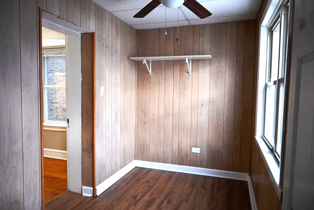 $1,900 | 5527 West Potomac Avenue, Unit 1, Chicago, IL 60651