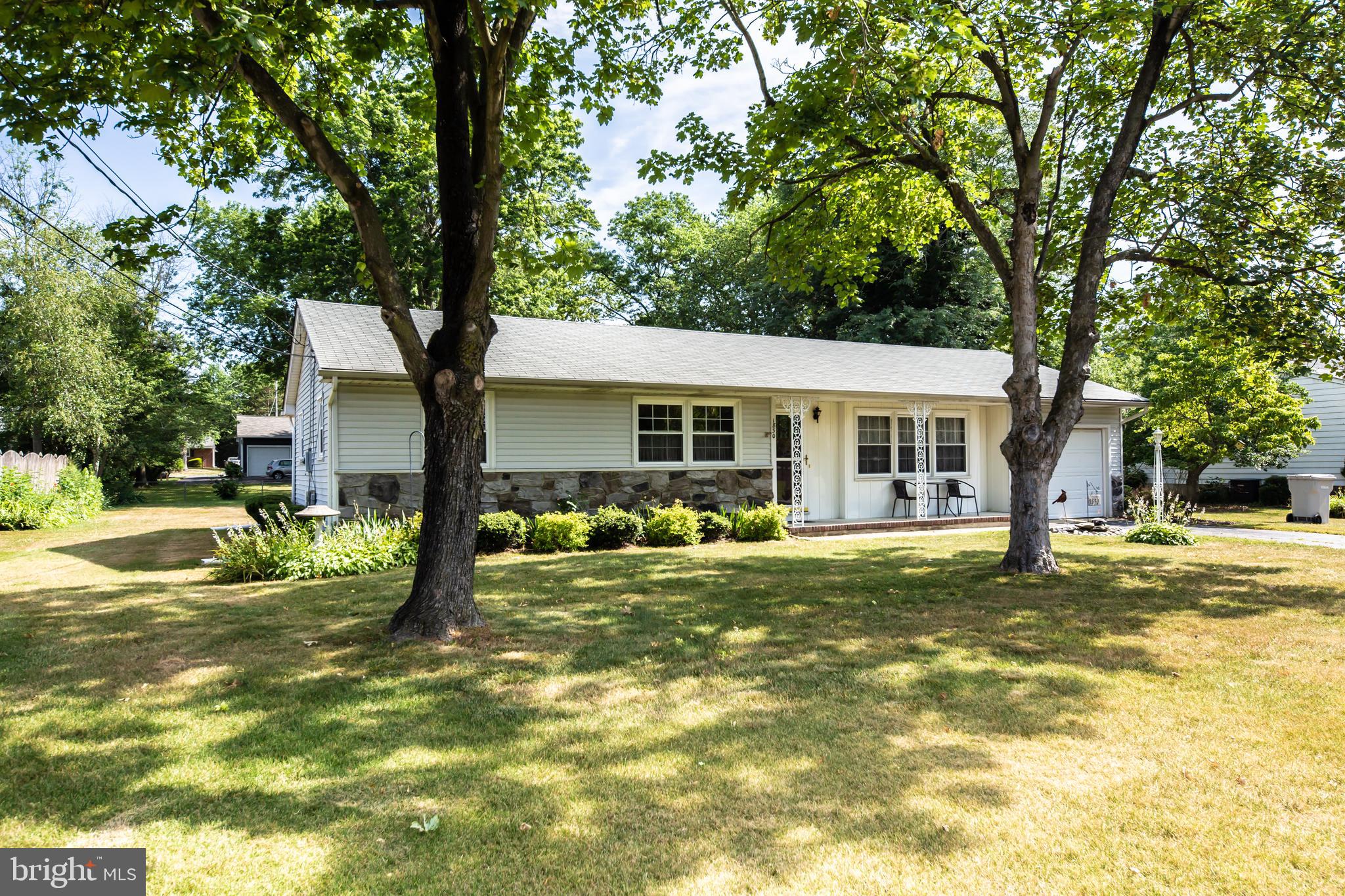 1830 Kings Road Vineland, NJ 08361 - Photo 2 of 21