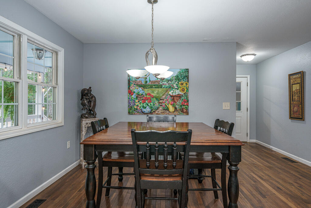 3015 Camp Creek Road Murphy, NC 28906 - Photo 10 of 49 Gallery Image 10