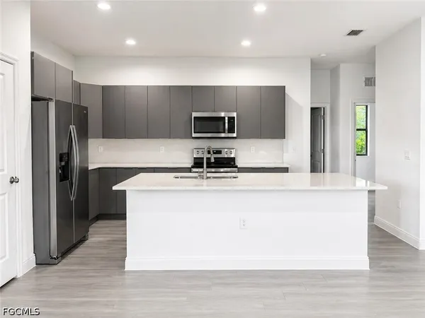 $345,000 | 5002 Gramercy Road, LaBelle, FL 33935
