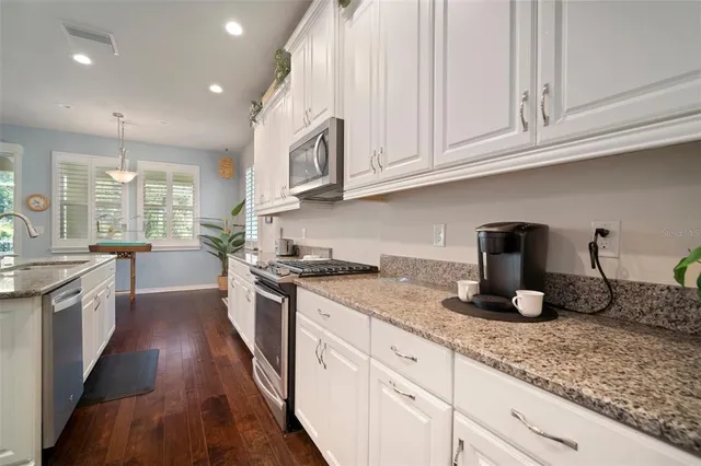 $490,000 | 5102 Coastal Scene Drive, Apollo Beach, FL 33572