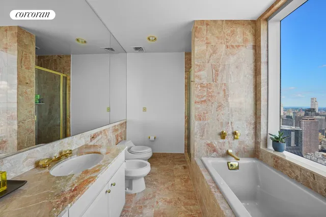 $3,100,000 | 845 United Nations Plaza, Unit 64E | Midtown East