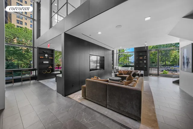 $3,100,000 | 845 United Nations Plaza, Unit 64E | Midtown East