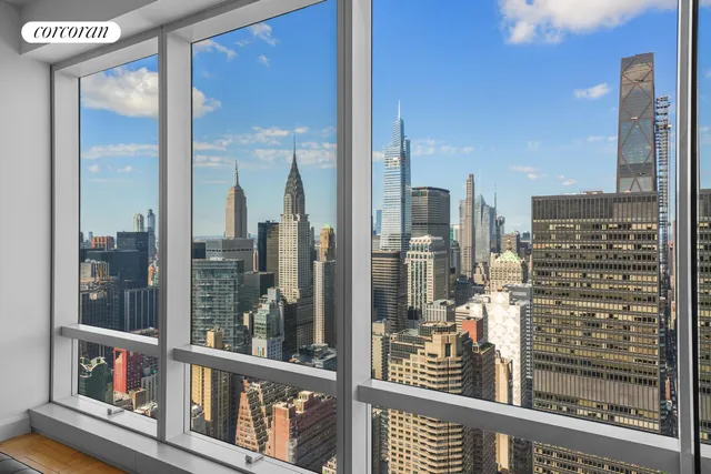 $3,100,000 | 845 United Nations Plaza, Unit 64E | Midtown East