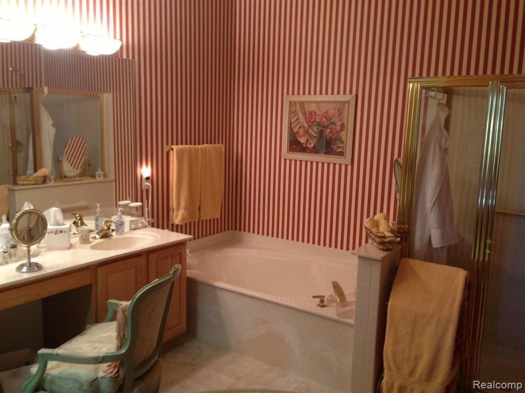 1874 Dunham Drive, Unit 17 Rochester, MI 48306 - Photo 17 of 22 Photo Aug 22, 9 18 31 AM.jpg