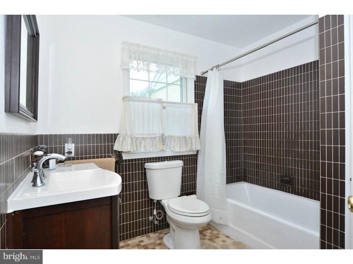 66 Walker Road Wayne, PA 19087 - Photo 17 of 25