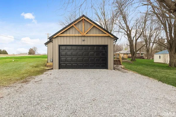 $279,900 | 8514 South Nellie Boulevard, Claypool, IN 46510