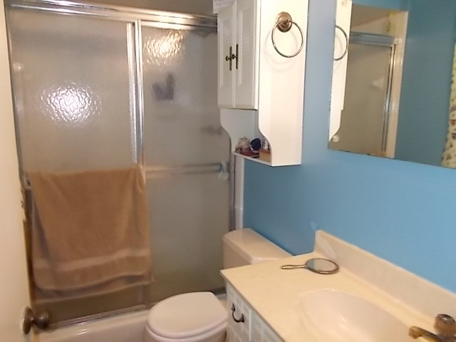 4309 Cheshire Bridge Road Columbus, GA 31909 - Photo 21 of 21 Master BA w/step in shower