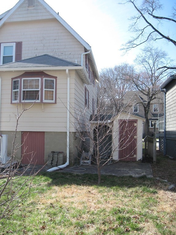 16 Baincroft Road Malden, MA 02148 - Photo 3 of 30 Gallery Image 3