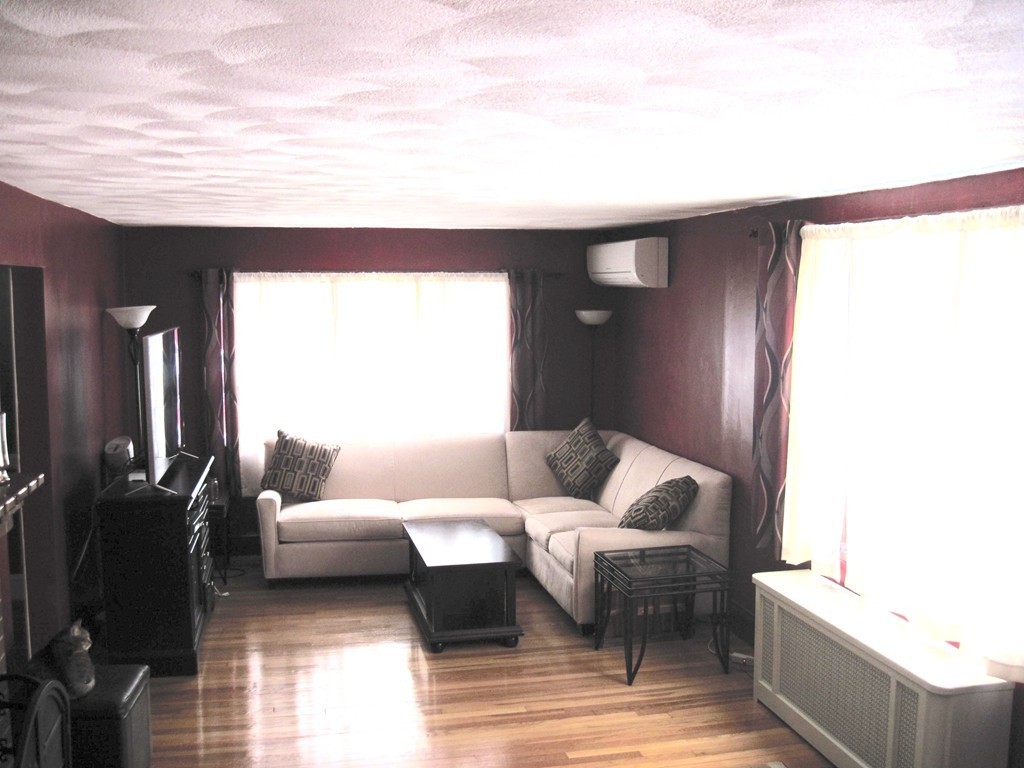 16 Baincroft Road Malden, MA 02148 - Photo 8 of 30 Gallery Image 8