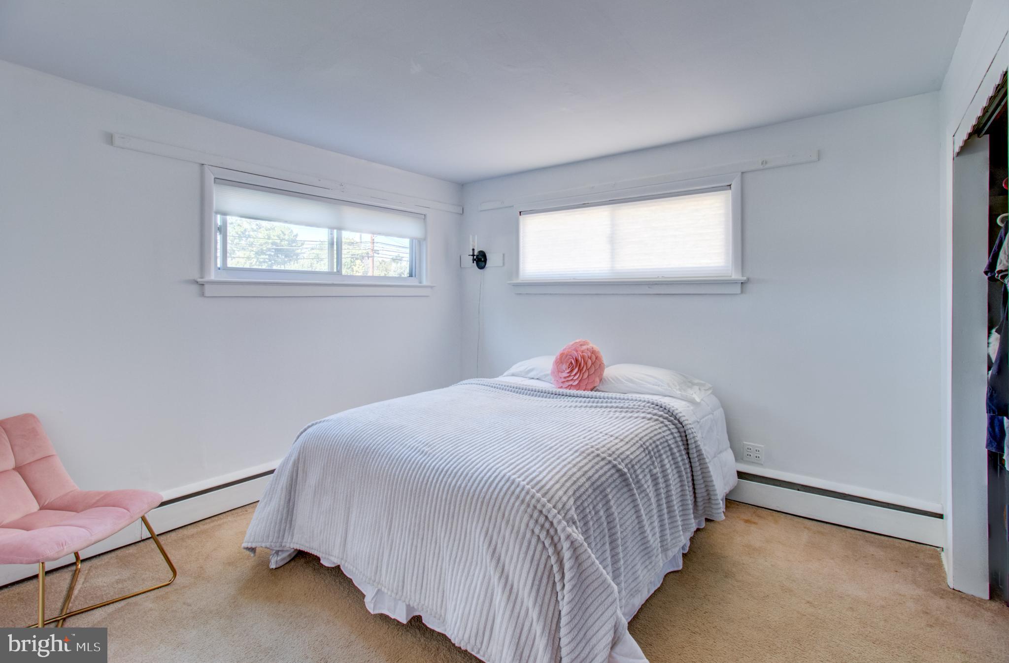 869 Edinburg Road Hamilton, NJ 08690 - Photo 14 of 25