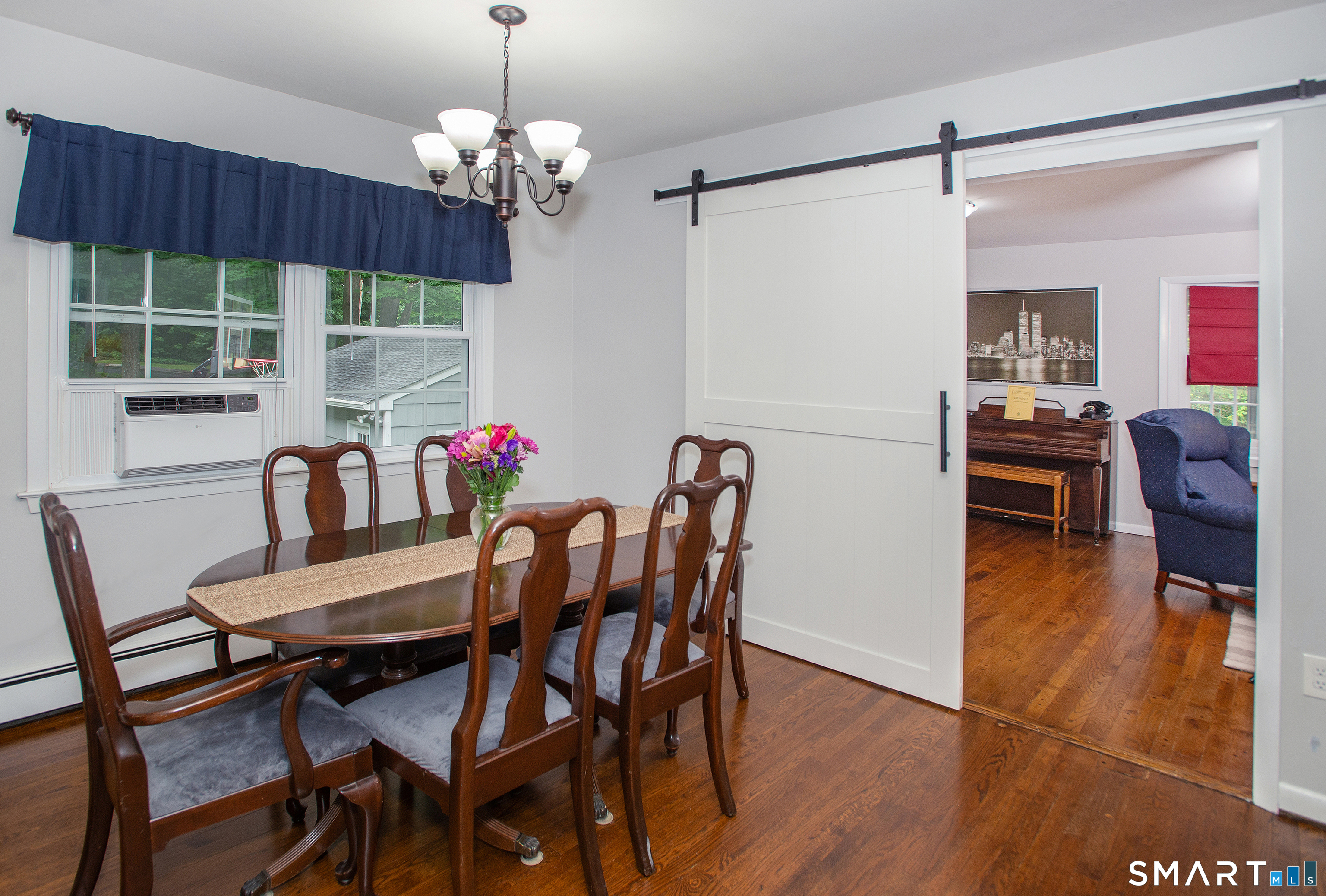96 Barrack Hill Road Ridgefield, CT 06877 - Photo 11 of 31