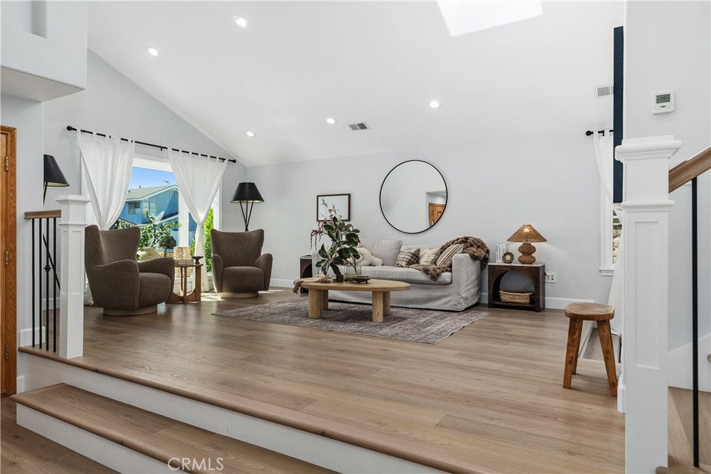14681 Danborough Road Tustin, CA 92780 - Photo 18 of 47 Living room