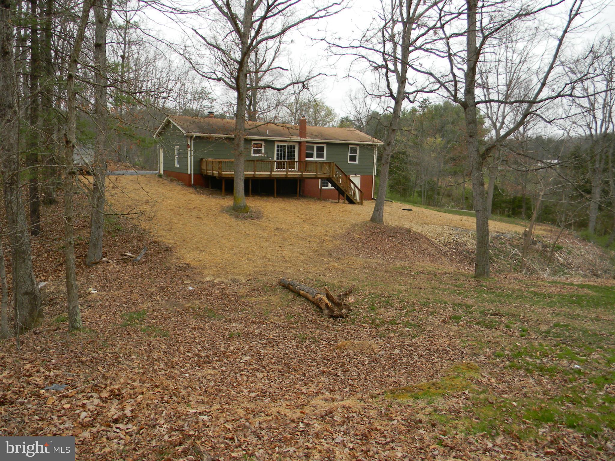 294 Pine Hills Road Front Royal, VA 22630 - Photo 4 of 24 Exterior (Rear)