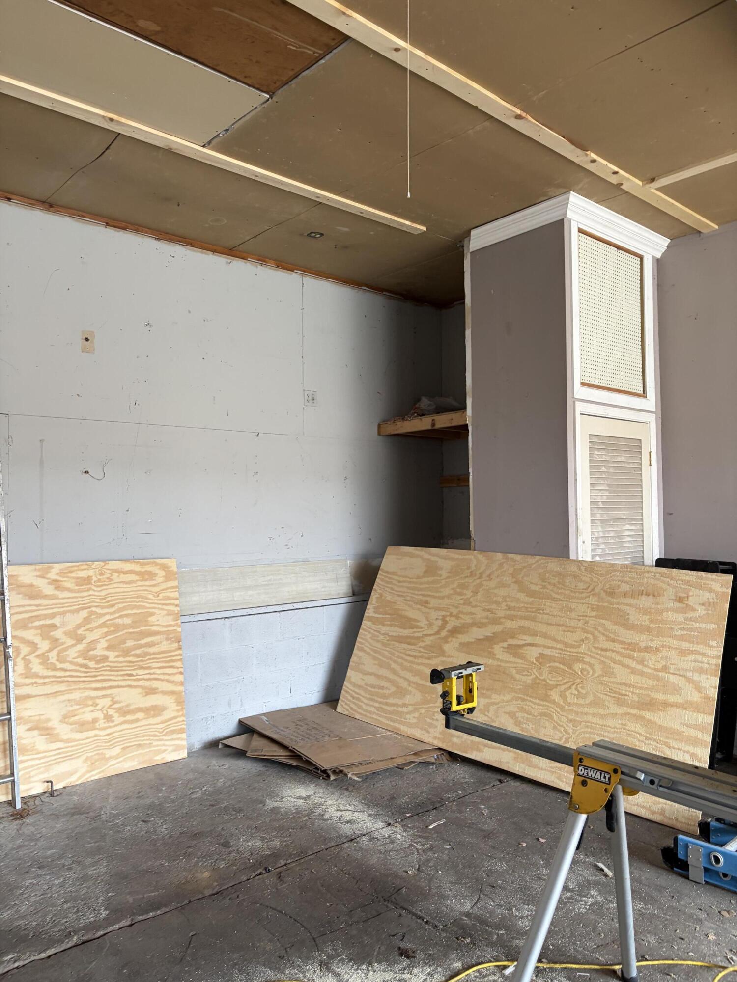 2866 Golfside Road Ann Arbor, MI 48108 - Photo 13 of 15 IMG_2939