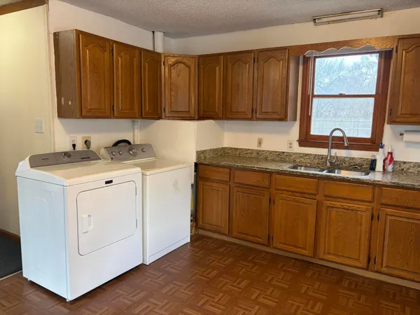 $1,500 | 2866 Golfside Road, Ann Arbor, MI 48108