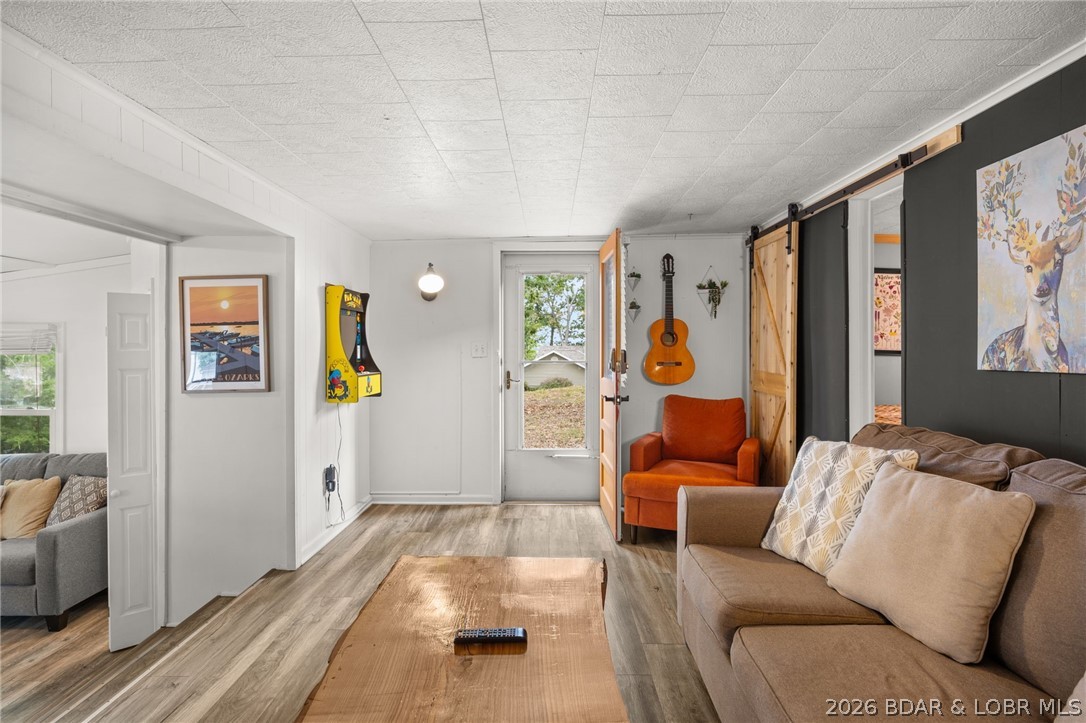 33017 Fairglen Road Sunrise Beach, MO 65079 - Photo 9 of 37