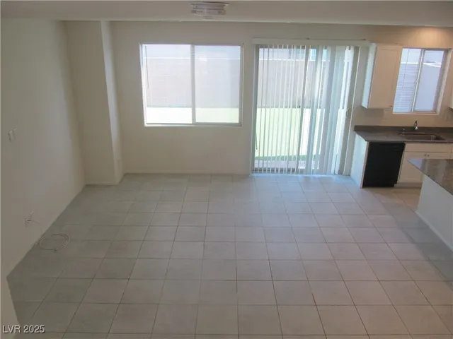 $2,250 | 9159 Oxford Blue Avenue, Las Vegas, NV 89148