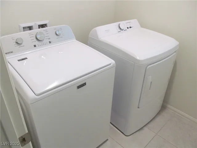 $2,250 | 9159 Oxford Blue Avenue, Las Vegas, NV 89148