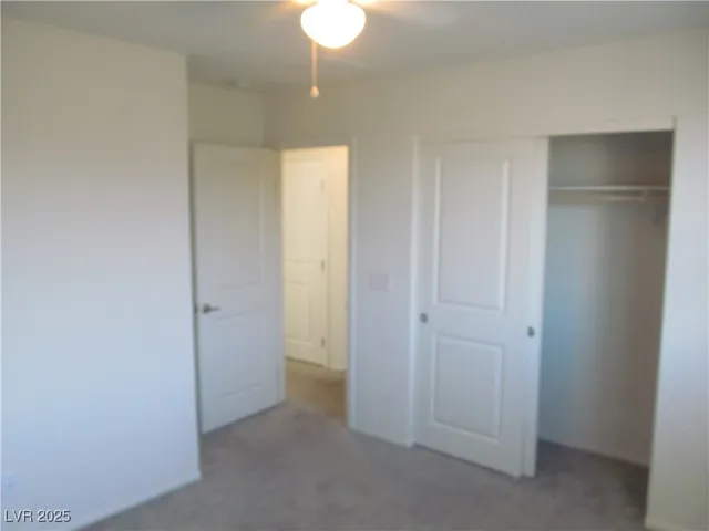 $2,250 | 9159 Oxford Blue Avenue, Las Vegas, NV 89148