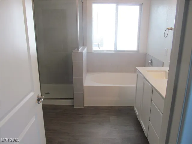 $2,250 | 9159 Oxford Blue Avenue, Las Vegas, NV 89148