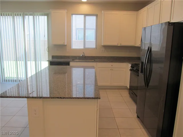 $2,250 | 9159 Oxford Blue Avenue, Las Vegas, NV 89148