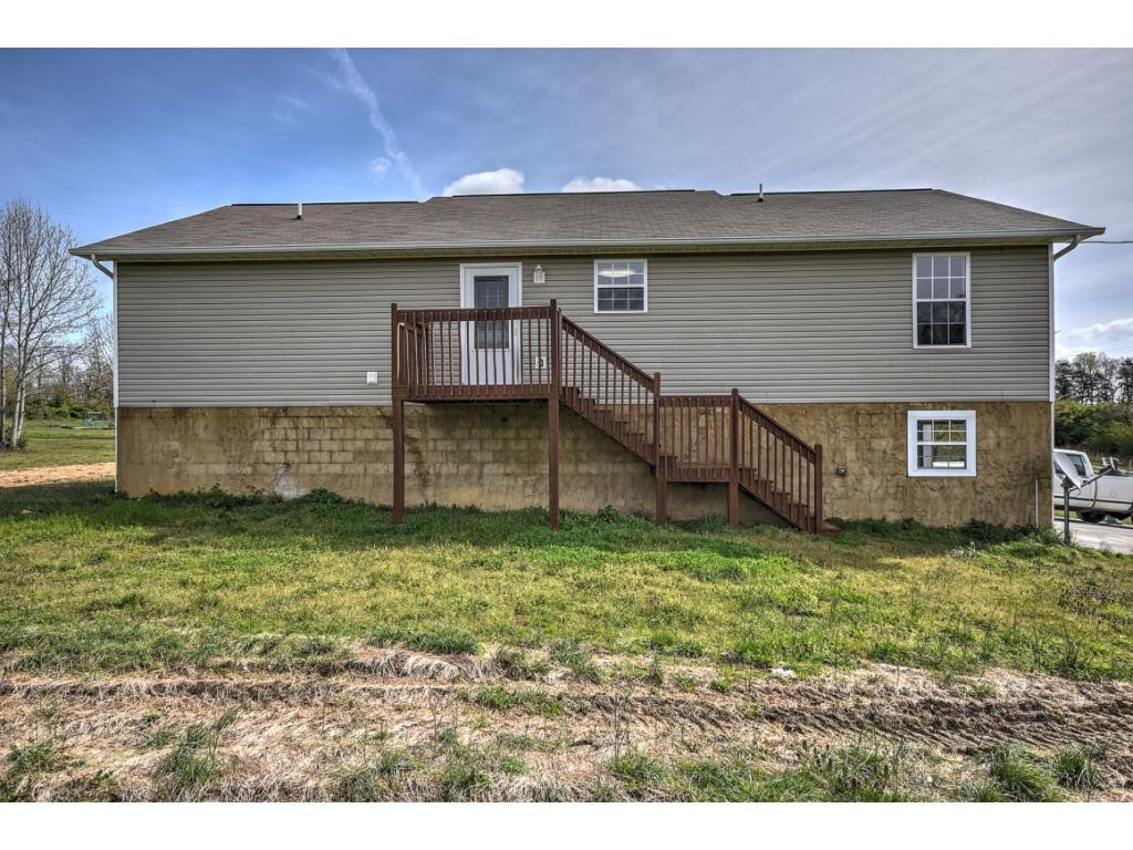 1469 Woods Ridge Road Dandridge, TN 37725 - Photo 22 of 24 Photo 22