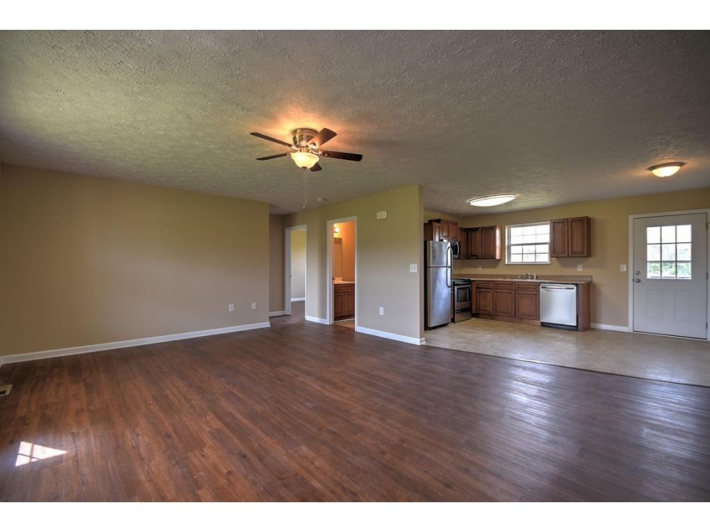1469 Woods Ridge Road Dandridge, TN 37725 - Photo 4 of 24 Photo 4