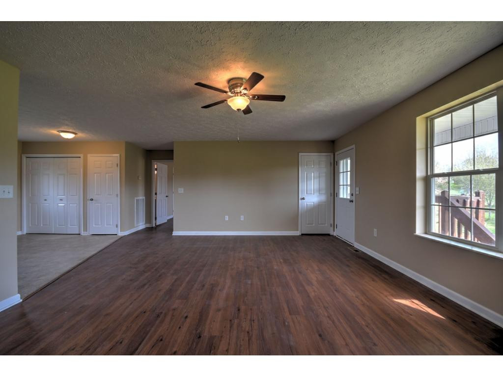 1469 Woods Ridge Road Dandridge, TN 37725 - Photo 7 of 24 Photo 7