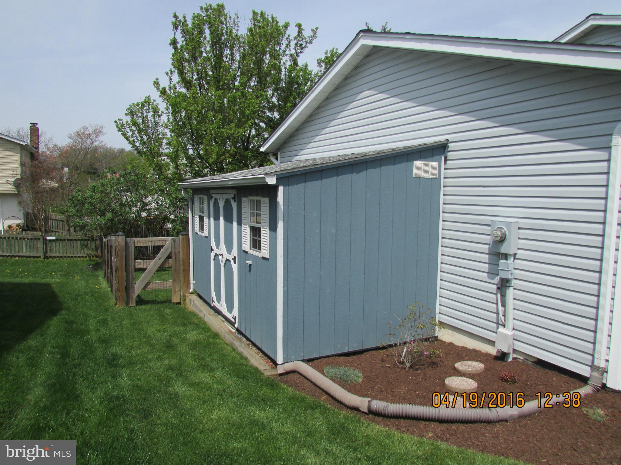 102 Centerside Road Mount Airy, MD 21771 - Photo 3 of 30 Exterior (General)