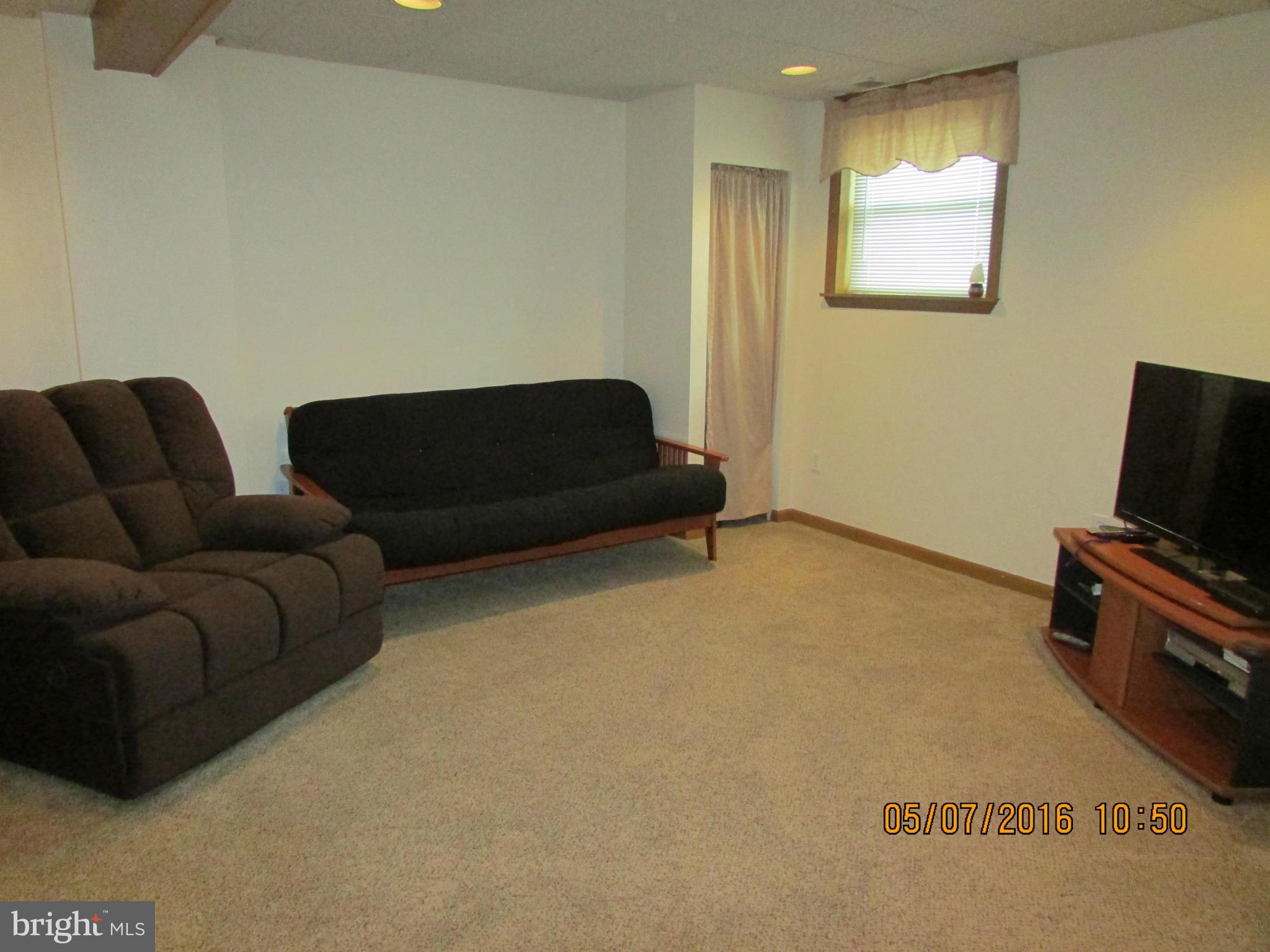 102 Centerside Road Mount Airy, MD 21771 - Photo 23 of 30 Family Room