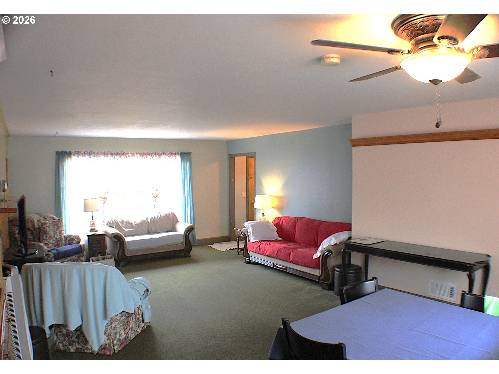 212 Park Street Riddle, OR 97469 - Photo 7 of 34 a living room with furniture