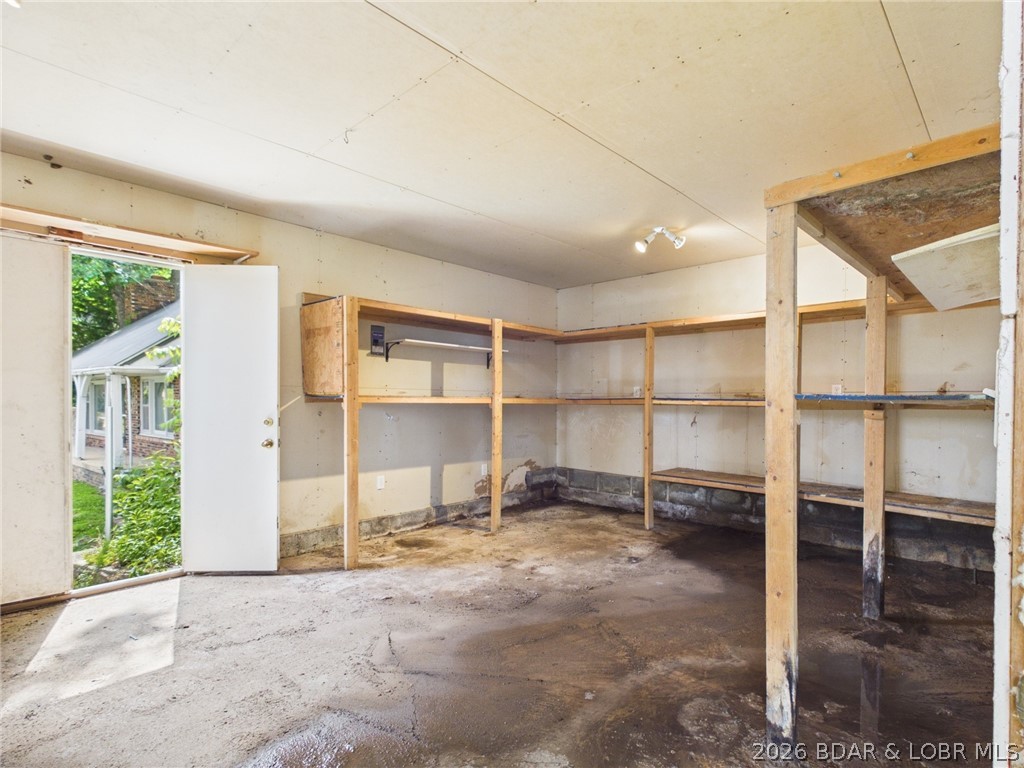 1122 Laura Hufferd Road Roach, MO 65787 - Photo 56 of 69